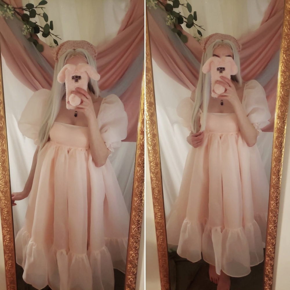 Selkie Peach Skin French Puff S